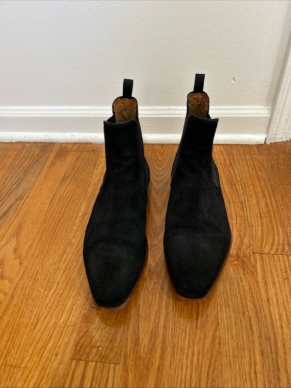 Men's Black Suede Chelsea Ankle Boots Slip-On size US 8 Excellent condition